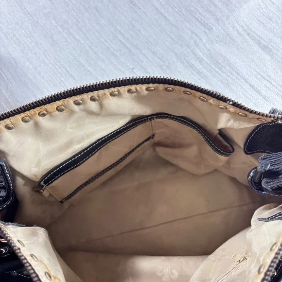 Kathy Van Zeeland Black Floral Jacquard Satchel Handbag Gold Heart Charm Studded - Picture 8 of 16